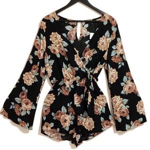 NWT Beautiful Floral Print Bell Sleeve Romper